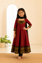 Girls Festive Cotton Blend Anarkali Set With Duppata